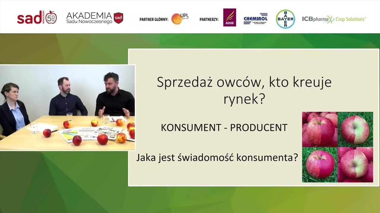 Debata Szymonów - rynek jabłek