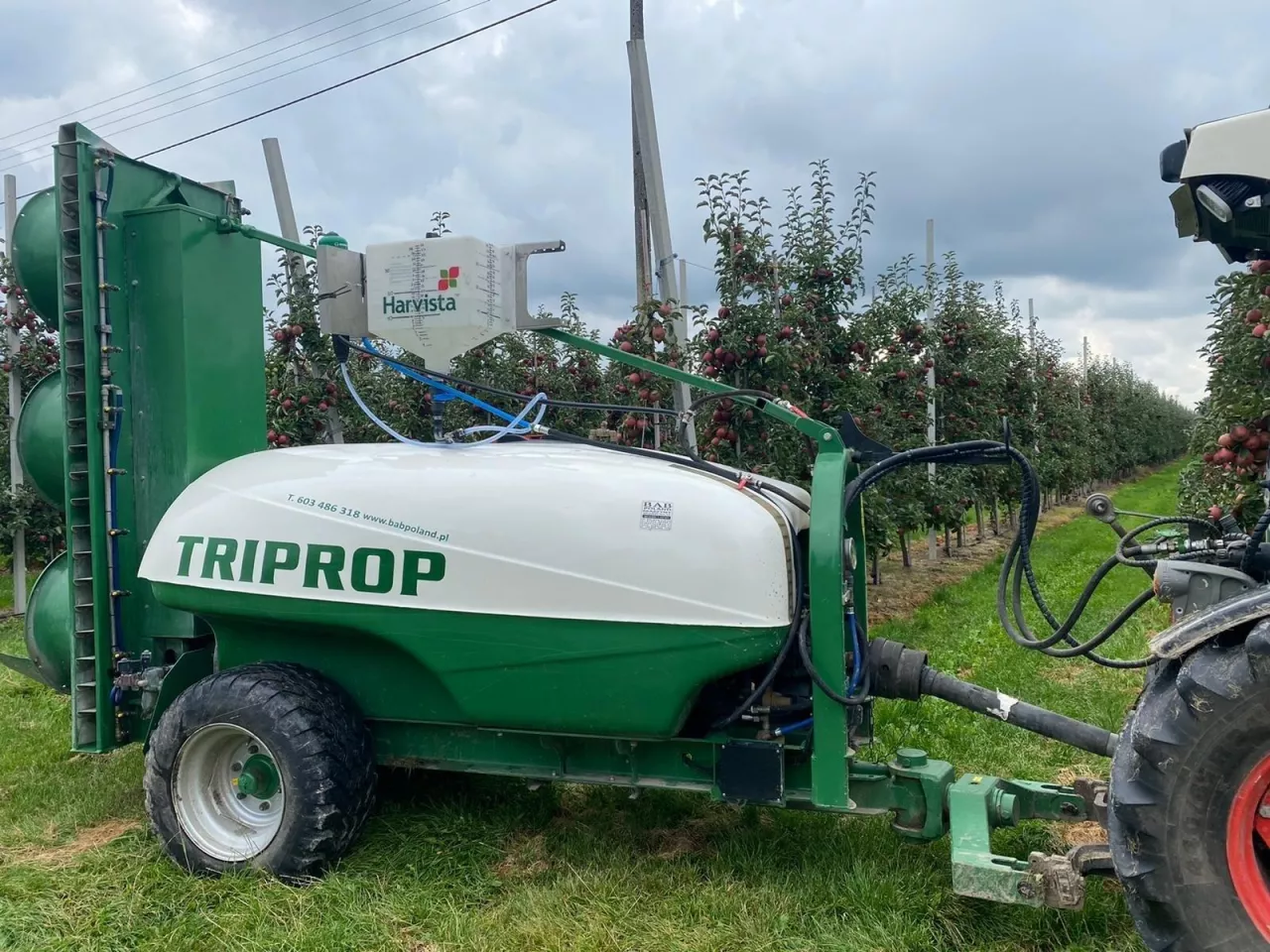 Czasowe zezwolenie na stosowanie preparatu Harvista™ 1.3 SC w uprawie jabłoni i gruszy.