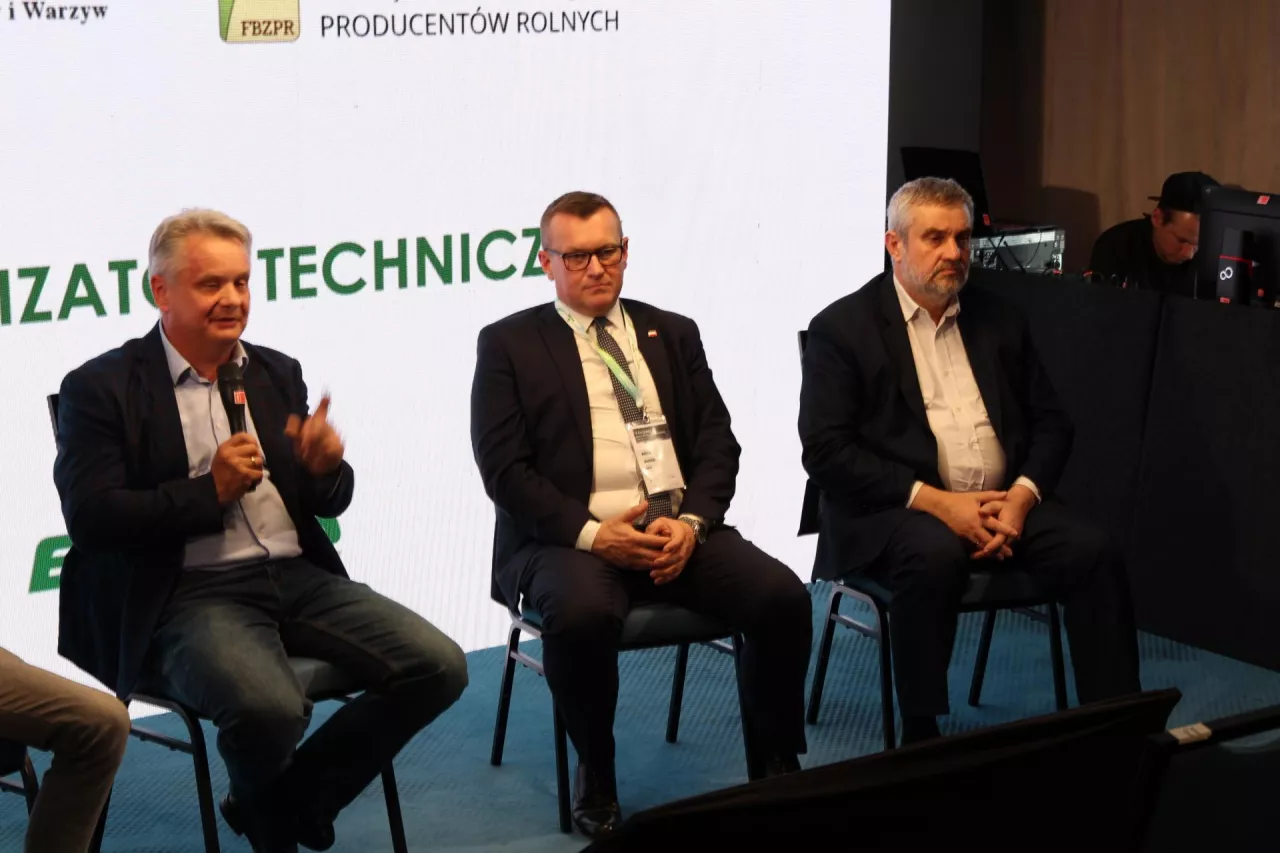 Na temat założeń Zielonego Ładu dyskutowali m.in. (od lewej): Mirosław Maliszewski, Marcin Wroński, Jan K. Ardanowski