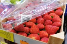 importowane truskawki