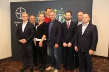 Przedstawiciele firmy Bayer