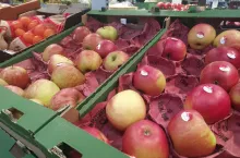 Jabłka w sieci Biedronka