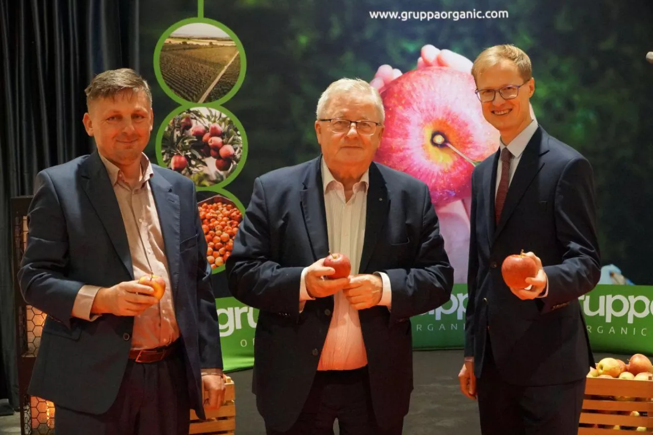 Mirosław Maliszewski, prezes Związku Sadowników RP podczas otwarcia nowej hali