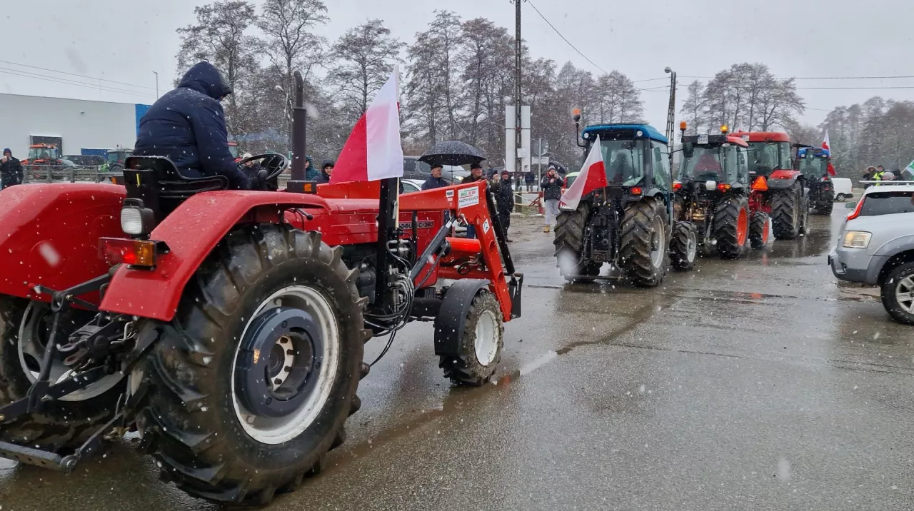 sadownik w ursusie bez kabiny