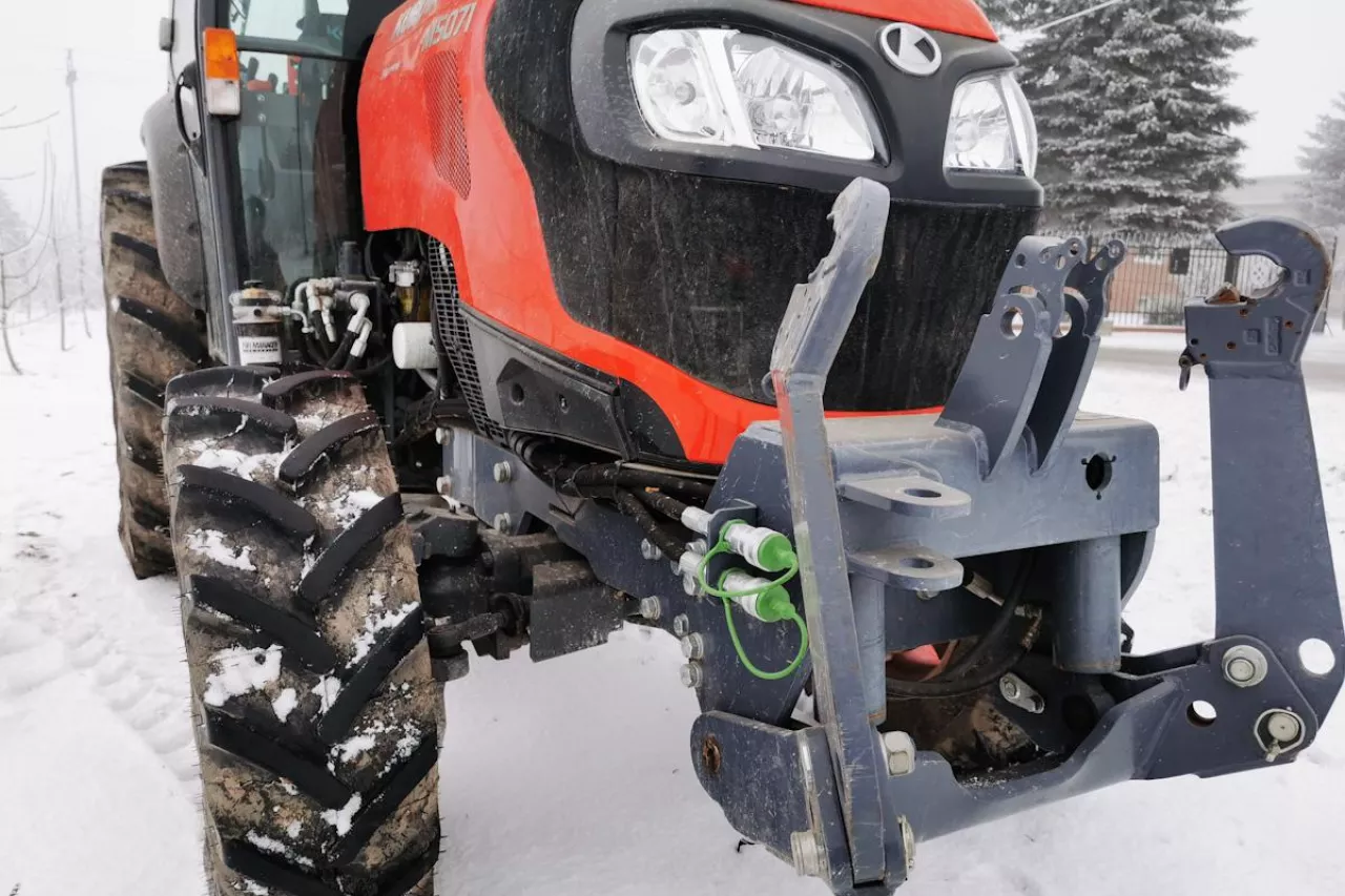 spadek sprzedaży maszyn