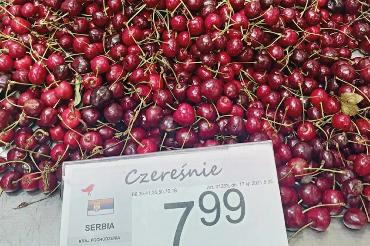czereśnie z importu