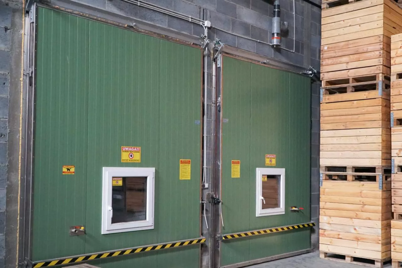 jabłka w polskich chłodniach