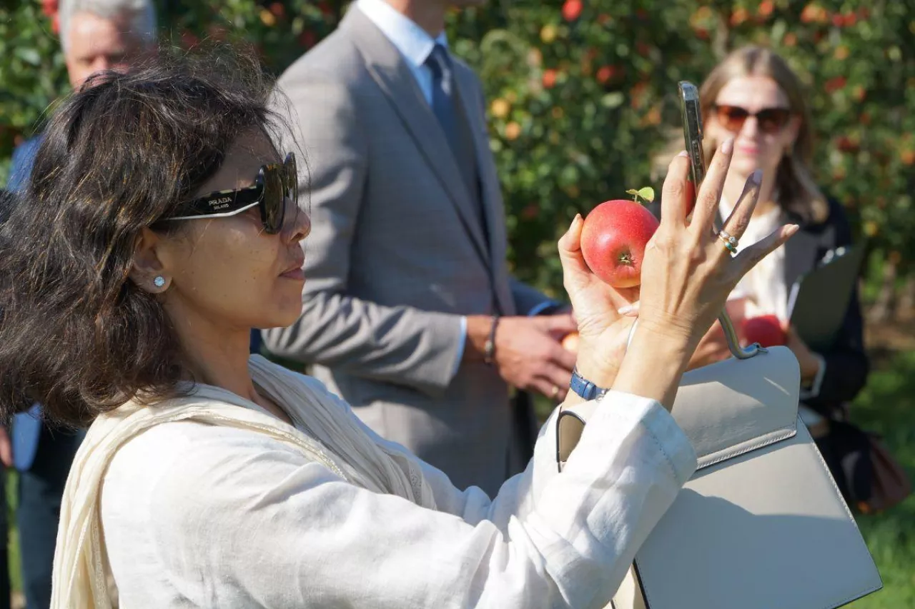 Ambasador Indii – Nagma Mohamed Mallick i Adam Słowiński, prezes zarządu UPL Polska