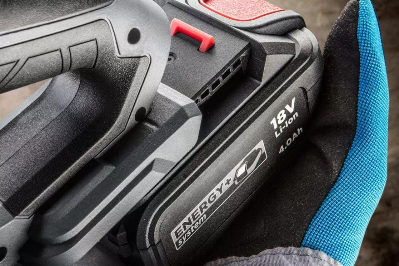 Akumulatorowe elektronarzędzia to przede wszystkim wygoda i niezależność od źródeł prądu