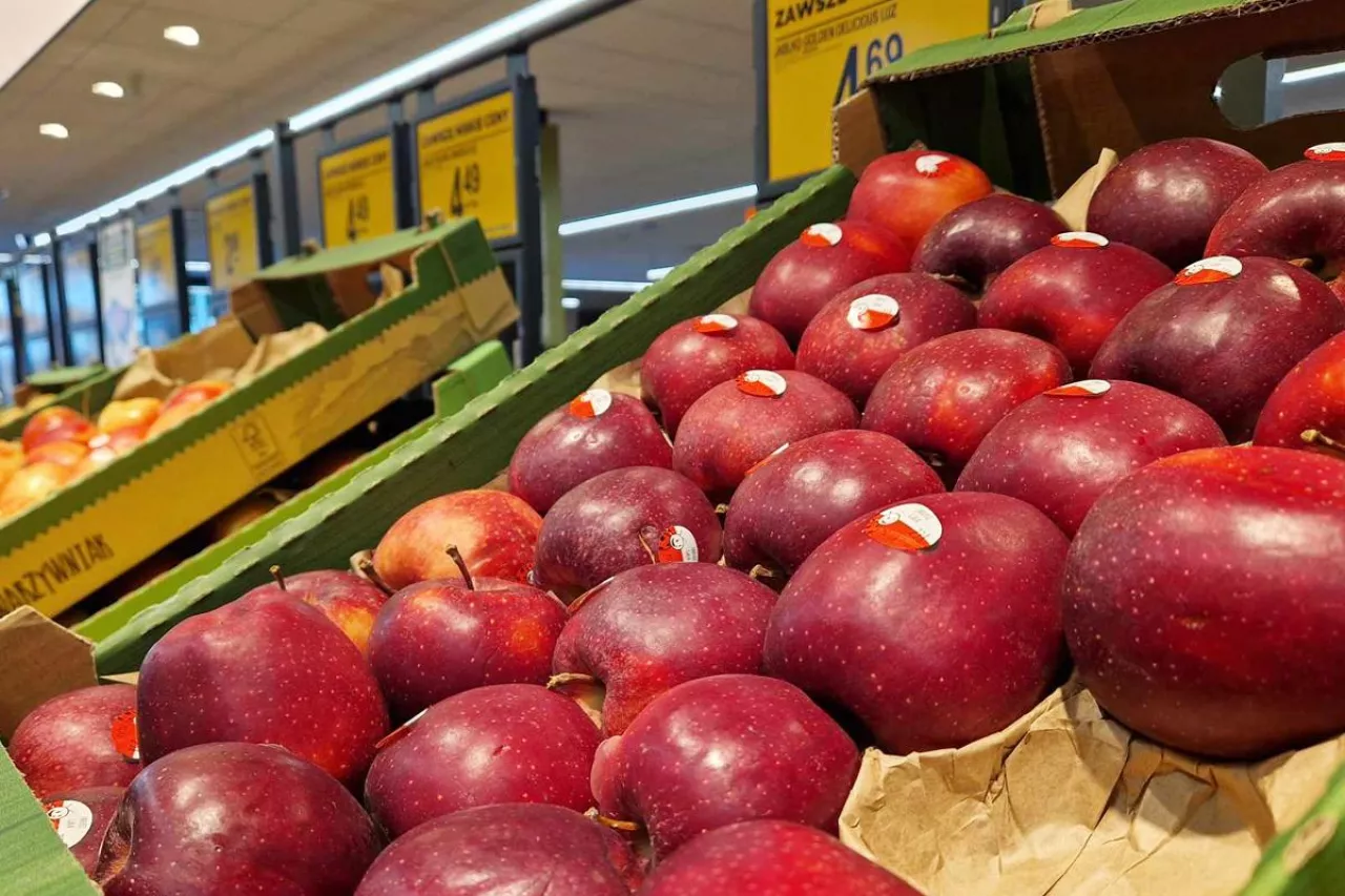 jabłka market
