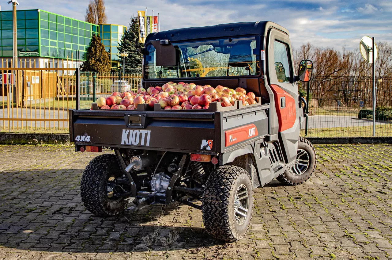 Główną nagrodę w konkursie profi ”Wygraj Kioti K9” sponsoruje dystrybutor marki w Polsce – firma Interhandler. Fot. Artur Jakubek